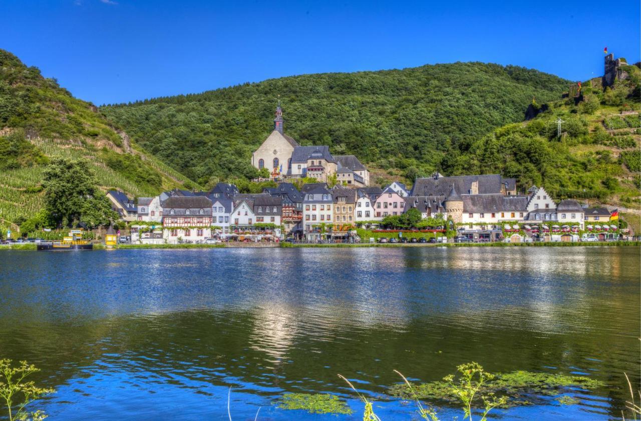 Hotel Restaurant Alte Stadtmauer Beilstein  Exterior foto