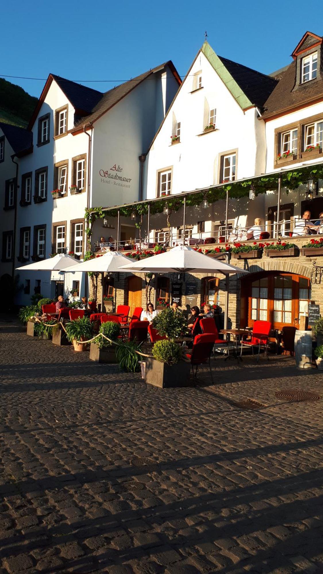 Hotel Restaurant Alte Stadtmauer Beilstein  Exterior foto